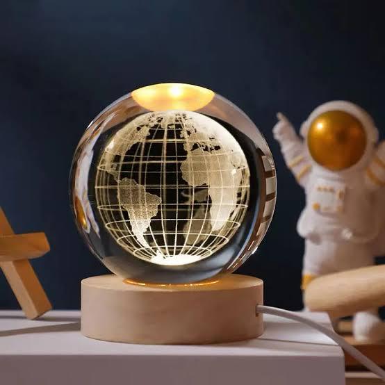 Crystal Ball — 3D LED Night Lamp